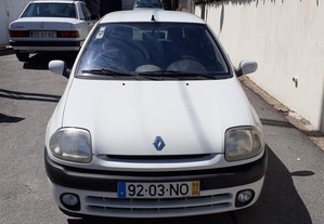 Renault Clio 1.9Dci