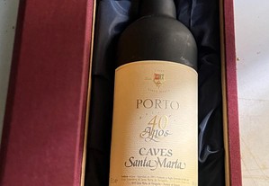 Vinho do Porto "mais de 40 Anos" Caves Santa Marta