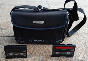 Mala Sony de transportar câmaras, e duas cassetes de filmar
