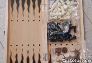 Tabuleiro de xadrez 3 em 1