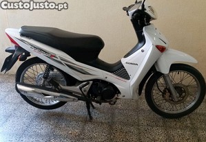 Honda Innova 125i