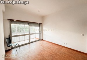 Apartamento Renovado T1 com Vista Panorâmica em Lisboa