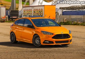 Ford Focus St 2.0 tdci - 15