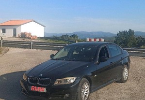 BMW 320 E90 320d - 09