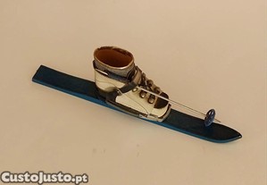 Bota miniatura de Ski, Vintage, Peça Publicitária / Lembrança de Locarno. Artigo de Coleção