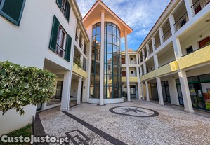 Apartamento T1 no Centro do Caniço