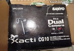 Maquina fotogrfica e filmar sanyo