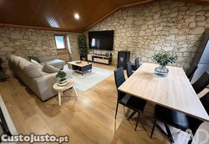 Casa / Villa T2 em Porto de Mós - São João Baptista e São Pedro de 104 m²