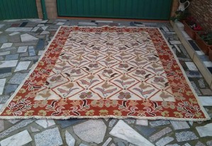 Carpete de arraioles nova feita em Portugal