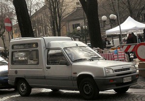 Renault Express 1993 Para peças