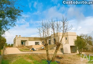 Casa / Villa T3 em São José da Lamarosa de 267,00 m²