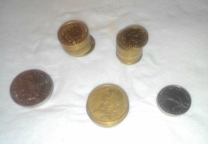 Lote de 34 moedas de francos franceses