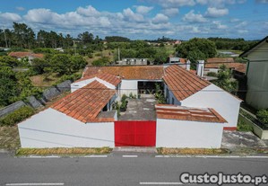 Moradia antiga em Castanheiro, Bom Sucesso, Figueira da Foz