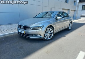 VW Passat Highline 2.0 TDI 240cv - 15
