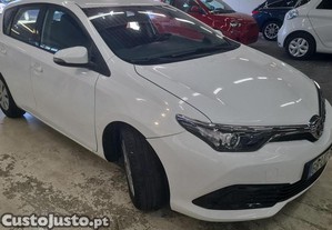 Toyota Auris 1.4 D-4D ACTIVE+AC - 18