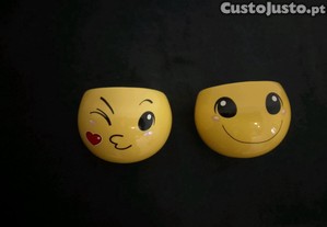 Suporte magnético com decoração Smile