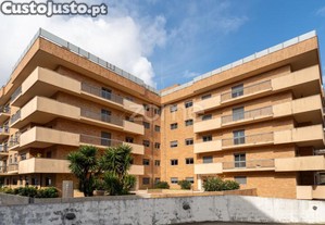 Penthouse T3-Área Privativa 172 M² E Terraço...