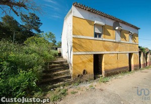 Casa / Villa T2 em Lousã e Vilarinho de 147,00 m²