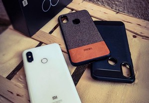 2x Capas Xiaomi Mi 8