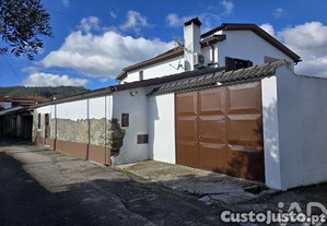 Casa de Campo T4 em Poiares de 187 m²