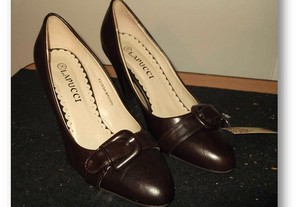 Sapatos de senhora castanho escuro nº36-Novos