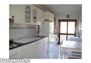 quarto destinado somente a MENINAS ESTUDANTES