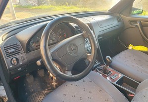 Mercedes-Benz C 180 C