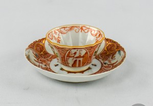 Taça e pires Porcelana China, Amsterdam Bont, Dianstia Qing, Período Qianlong,Sec. XVIII