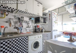 Apartamento T1+1 No Fujacal