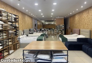 Loja Comercial Em Maximinos, Braga