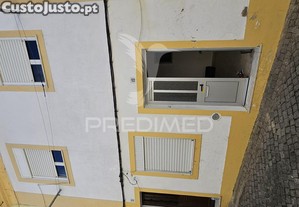 Prédio para na zona histórica de portalegre