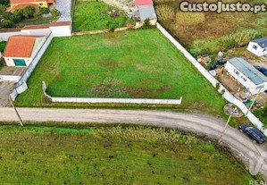 Terreno Agrícola em Miragaia e Marteleira