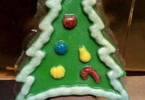Pequena peça de decoração Natalícia. Sabonete em forma de árvore de Natal.