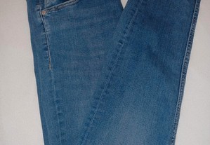 Jeans cintura subida 42 da Zara