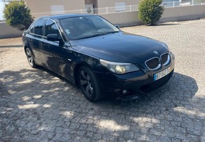 BMW 525 sedan