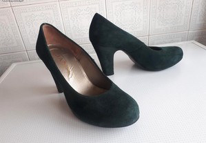 Sapatos de senhora Tam. 37 cor verde como Novos
