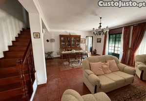 Fantástica Moradia T3 Em Campo De Víboras