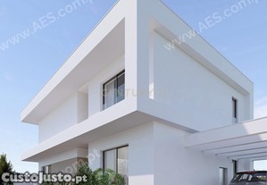 Fantástica moradia de Luxo T3 na Amora