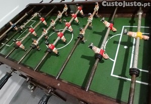Mesa matraquilhos