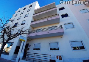 T2 Com 2 Wc E Garagem Em Loulé - Imóvel Até Abril De 2026