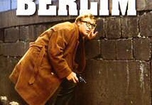 O Meu Funeral em Berlim (1996) Michael Caine