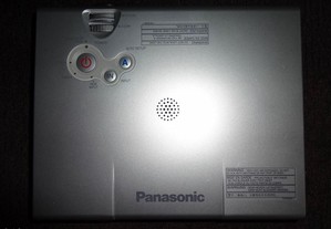 Panasonic PT-LM1E