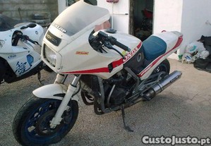 Honda VF1000F 1985