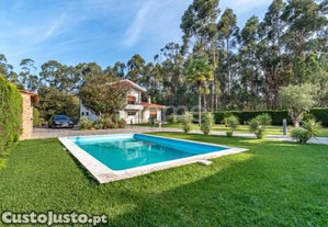 Moradia T4 C/ Piscina E Amplo Jardim - Um...