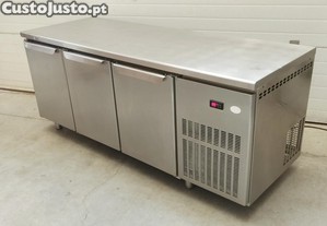 Bancada Refrigerada Semi- NOVA