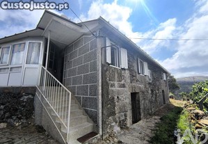 Casa / Villa T2 em Mões de 85 m²
