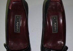 Sapatos de senhora em pele preto Maferley
