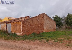 Terreno com ruína e projeto aprovado sítio da figueirinha- s. B. Messines