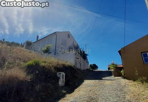 Casa Na Encosta Da Serra | Pescanseco Fundeiro | Serra Do Aor