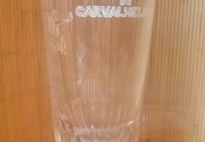 Copo antigo em vidro com publicidade das Águas de Carvalhelhos ( rótulo Branco)